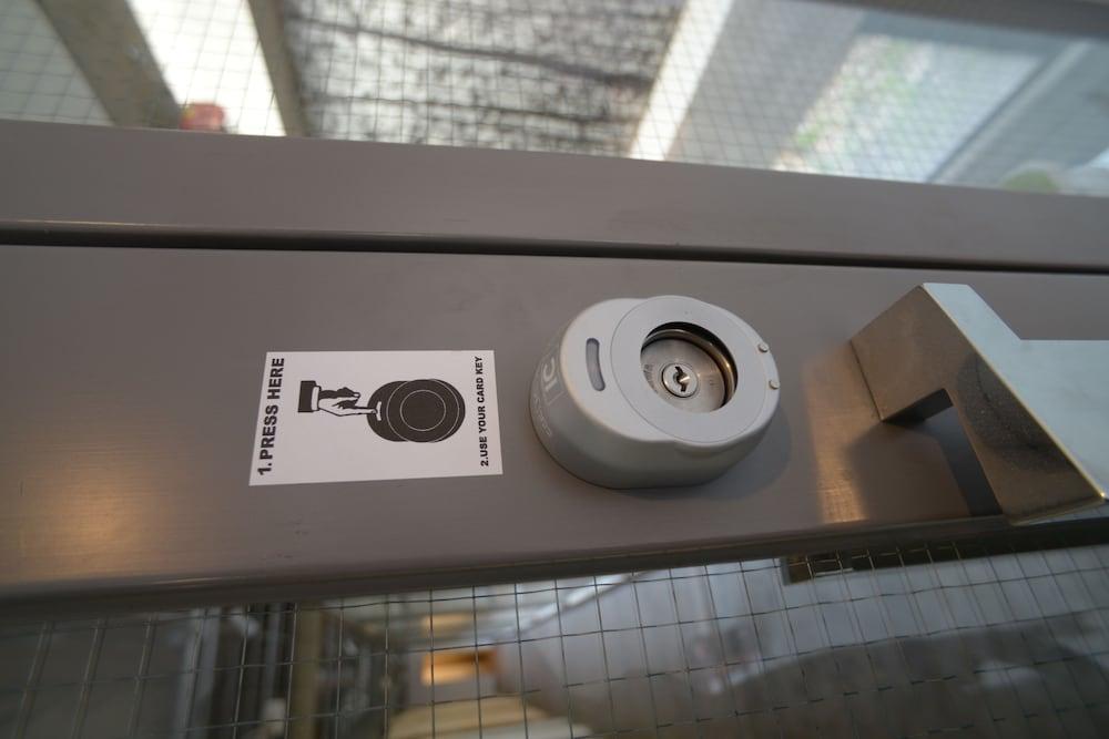 Artnshelter Vandrarhem Tokyo prefektur Exteriör bild
