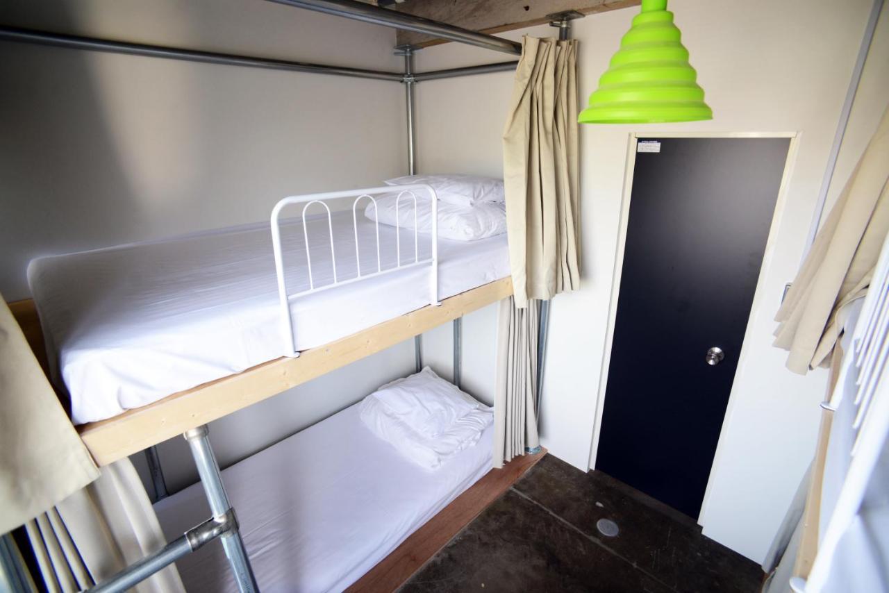 Artnshelter Vandrarhem Tokyo prefektur Rum bild